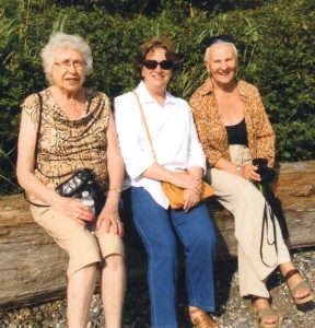 Peggy, Sandy & Louise - White Rock
